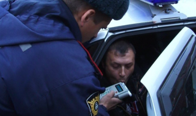 За десять дней за вождение в пьяном виде 637 кузбассовцев лишились прав