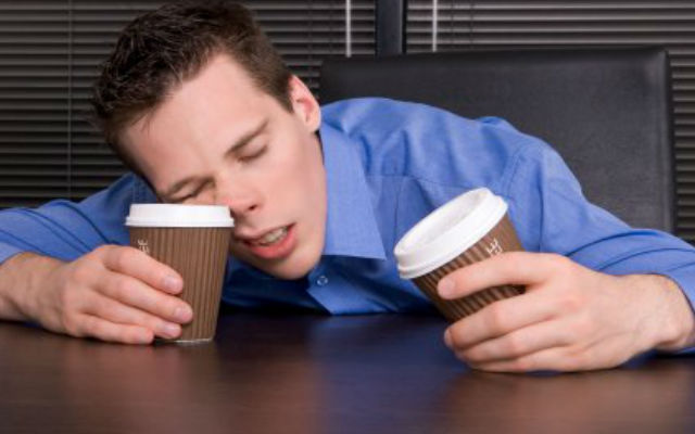 УЧЁНЫЕ НАЗВАЛИ ПОЛЬЗУ НЕДОСЫПАНИЯ