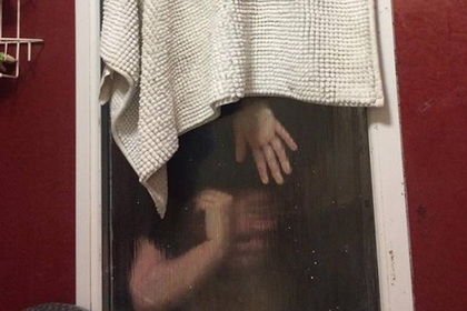 Неудачный поход в туалет на первом свидании завершился спасательной операцией