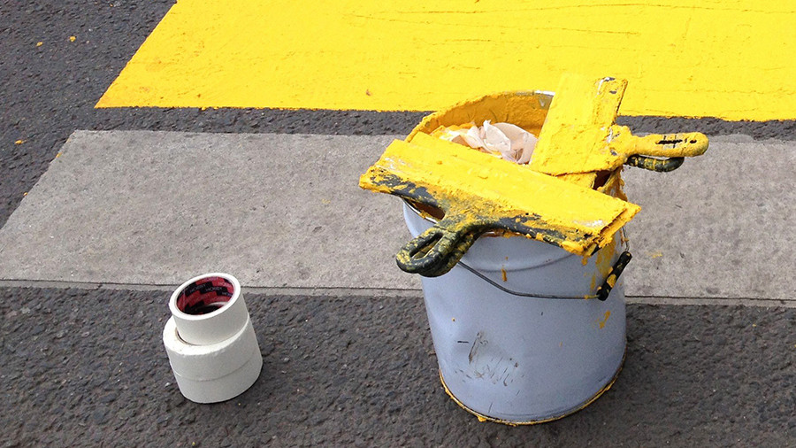 Медведев изменил очередность проезда при круговом движении