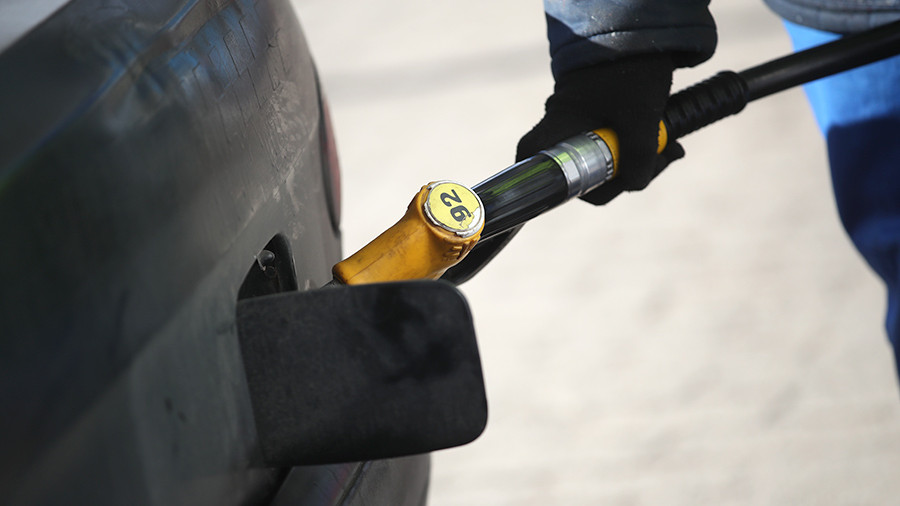 За некачественным топливом присмотрят общественники