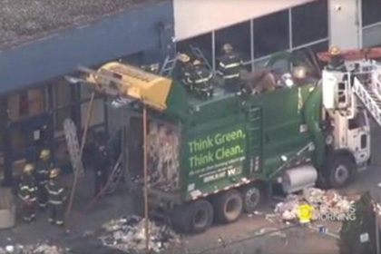 Заключенный сбежал из тюрьмы и застрял в мусоре