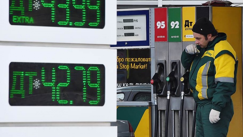 Рост цен на топливо едет к потребителям. Трейдеры просят правительство вмешаться в ситуацию на рынке