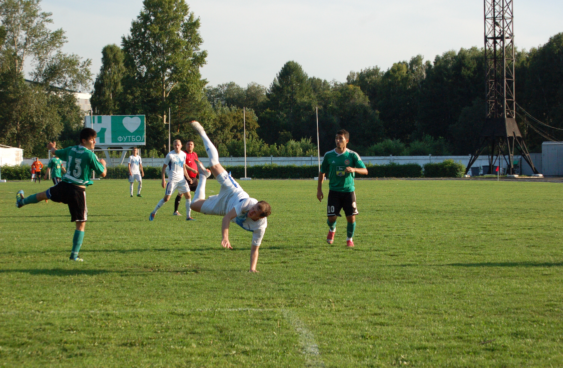 Футбол. Первенство Кузбасса Молодёжка рулит