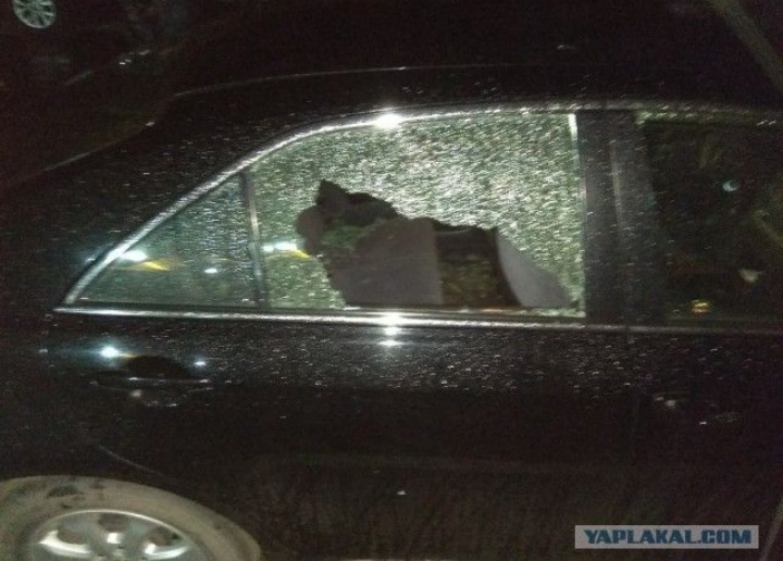 В Новокузнецке обстреляли Toyota Camry