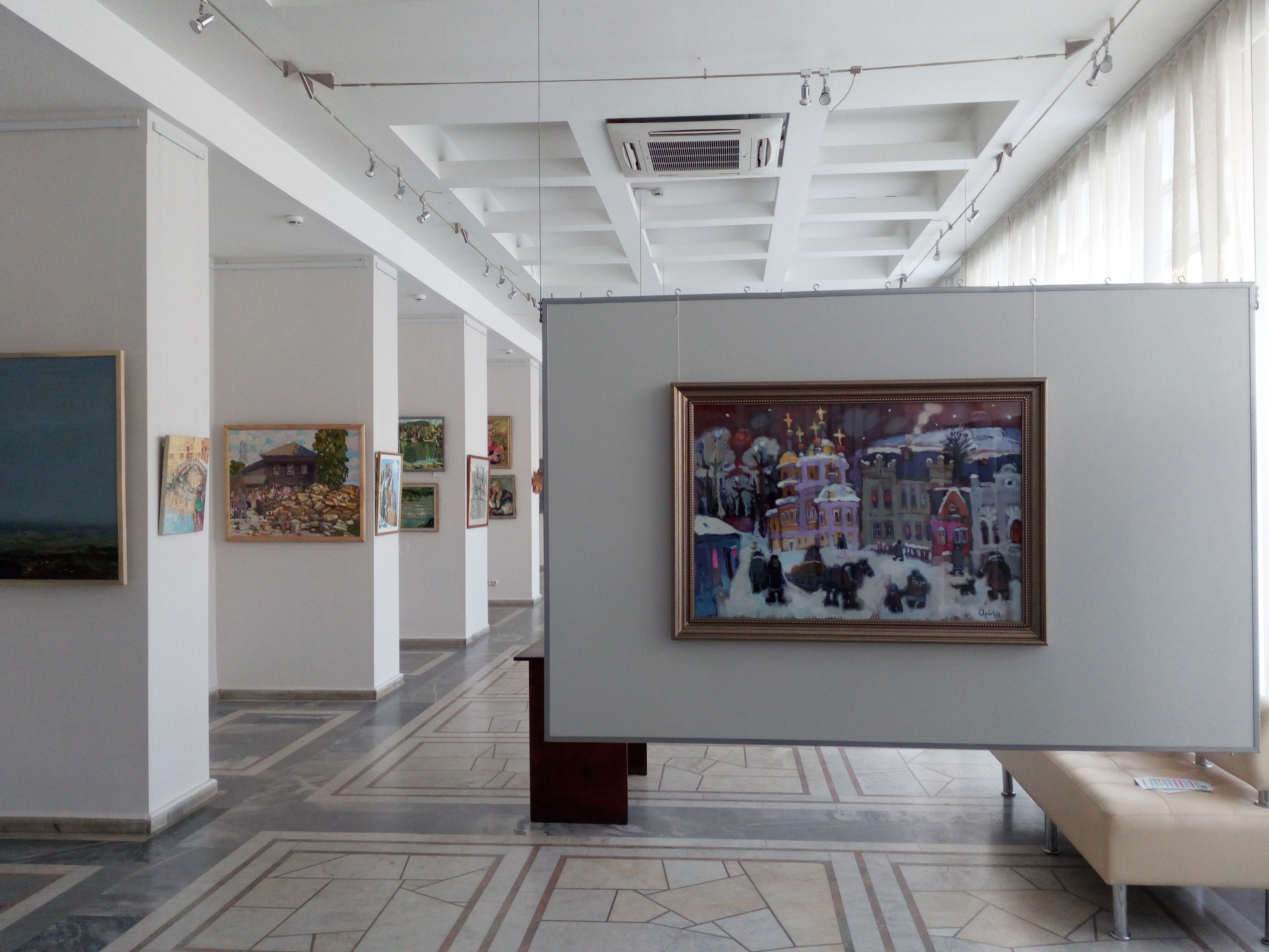 Лучший подарок – это эмоции: в Доме творческих союзов Новокузнецка открывается последняя в этом году художественная выставка