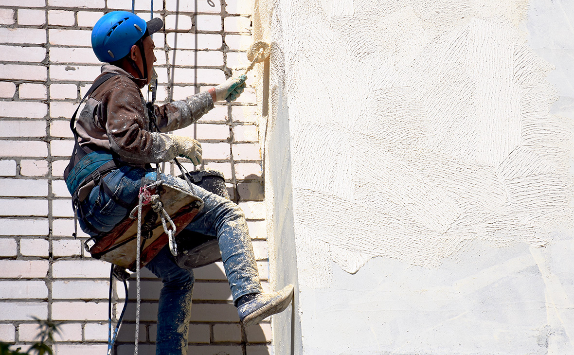 Минстрой предложил ремонтировать ветхие дома за счет граждан