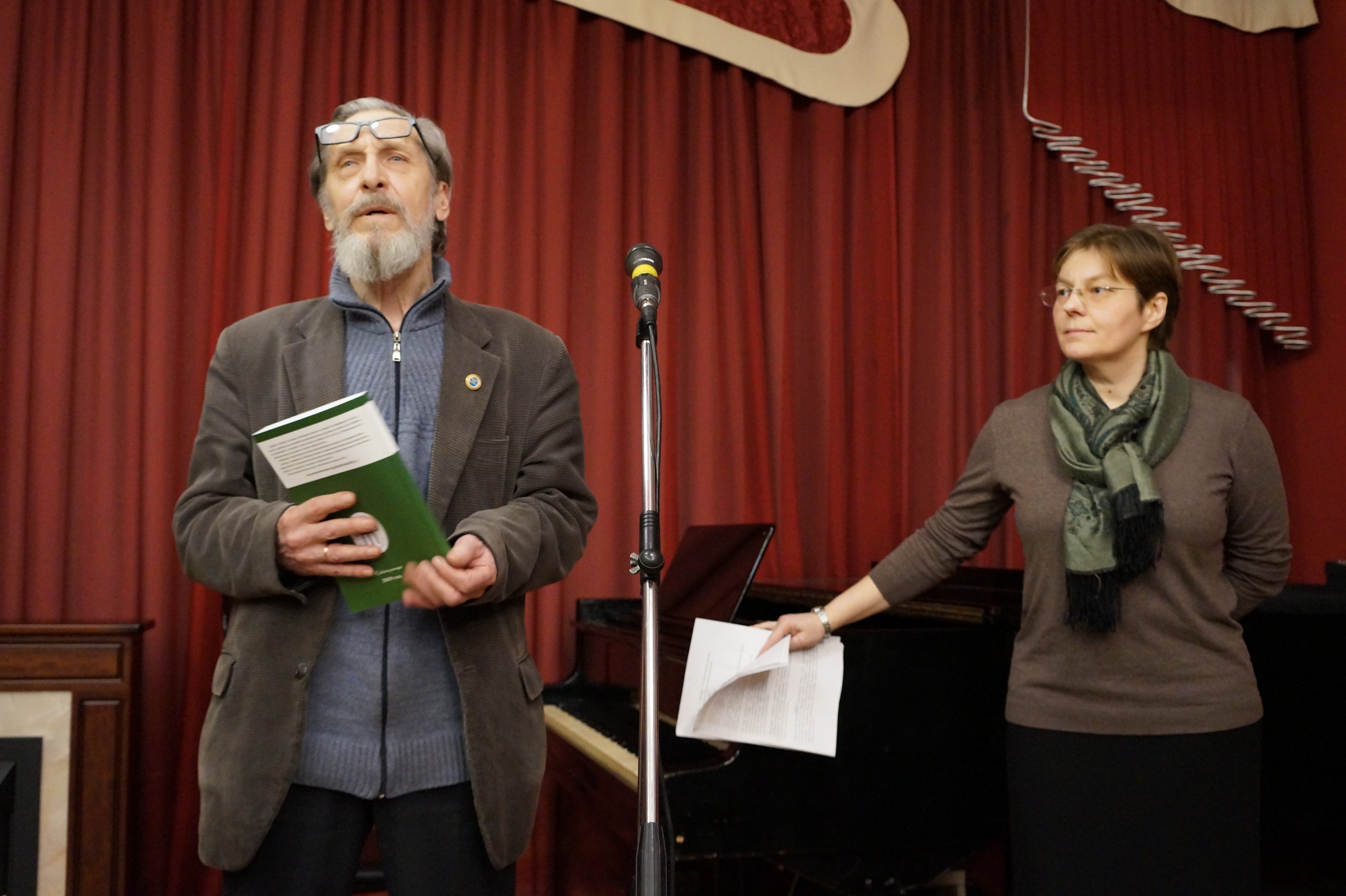 В Новокузнецке презентован художественно-публицистический альманах с более чем 20-летней историей – была пролита кровь!