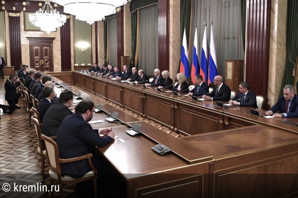 Правительство РФ предложило сократить расходы на здравоохранение и образование