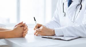 Росздравнадзор проверит кузбасских медиков после смерти пациентки на приеме у врача