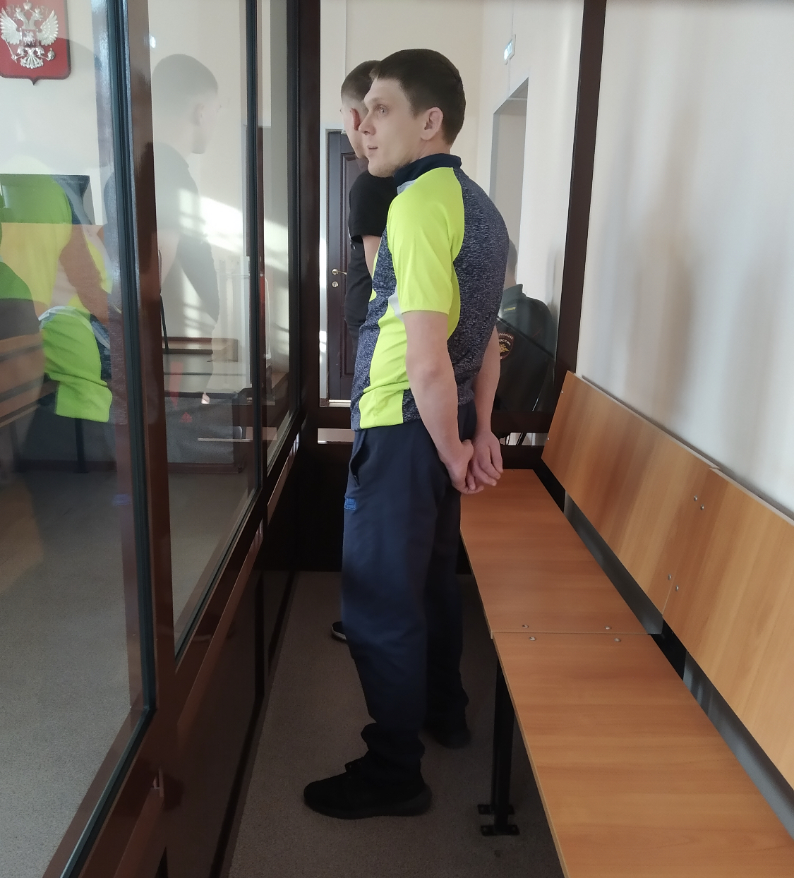 Братья-угонщики ответят за нападение на таксиста