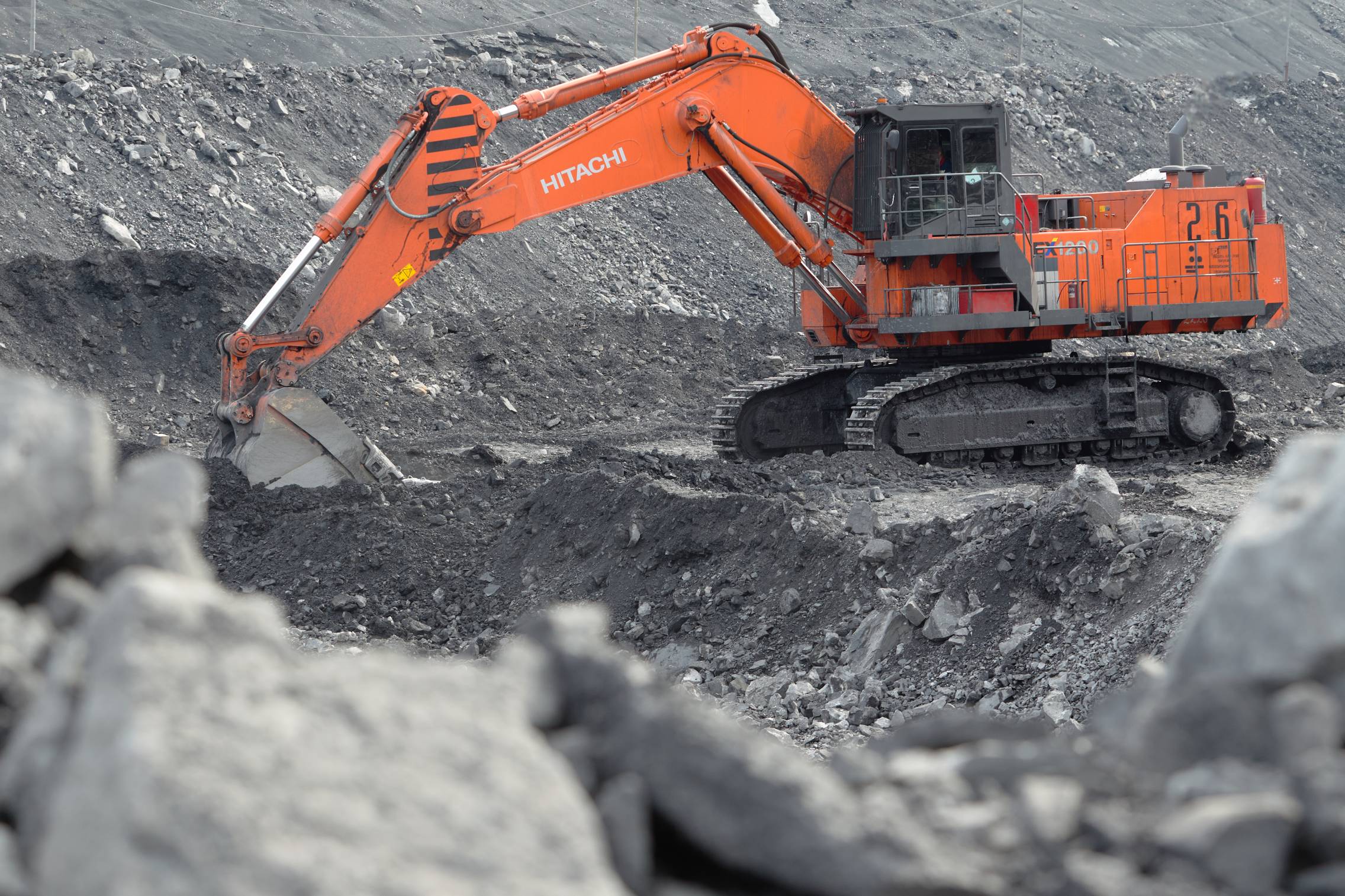 Угольный разрез загрязняет реку сульфатом и хлоридом