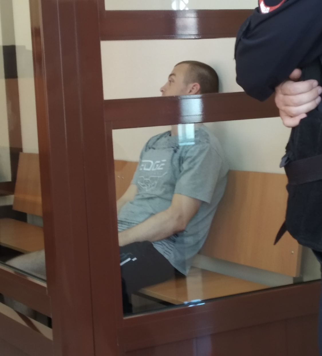 Сельского рецидивиста судят за изготовление взрывчатки и поджог дома с детьми