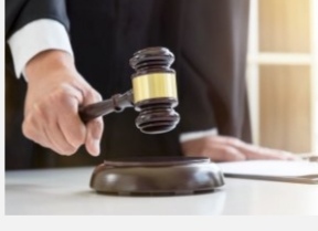 Суды стали платить людям за моральный вред