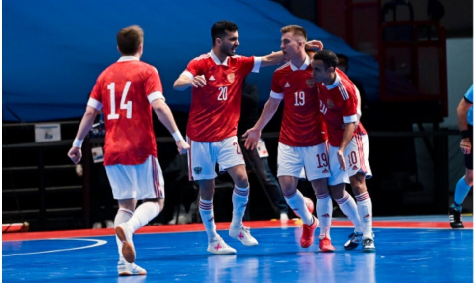 Россия забила 9 безответных голов Египту на старте ЧМ по мини-футболу