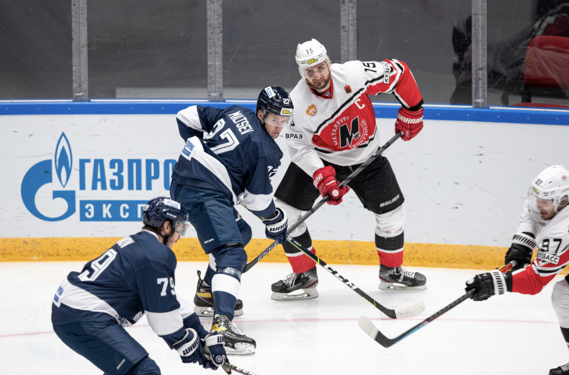 «Динамо»— «Металлург»— 4:2 (1:1, 3:1, 0:0)