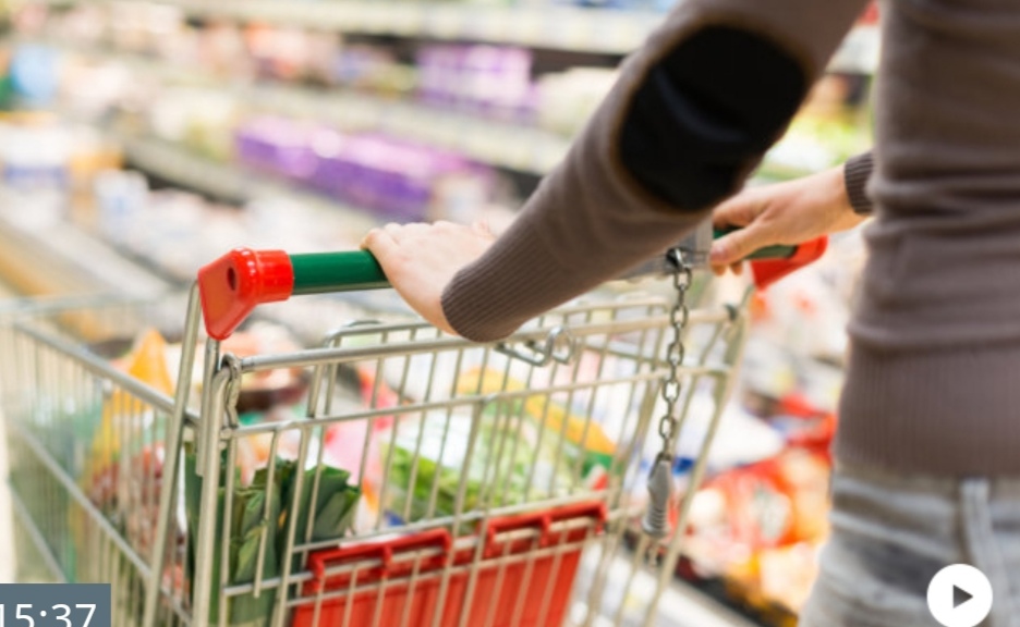 Путин поручил Генпрокуратуре проверить качество продуктов