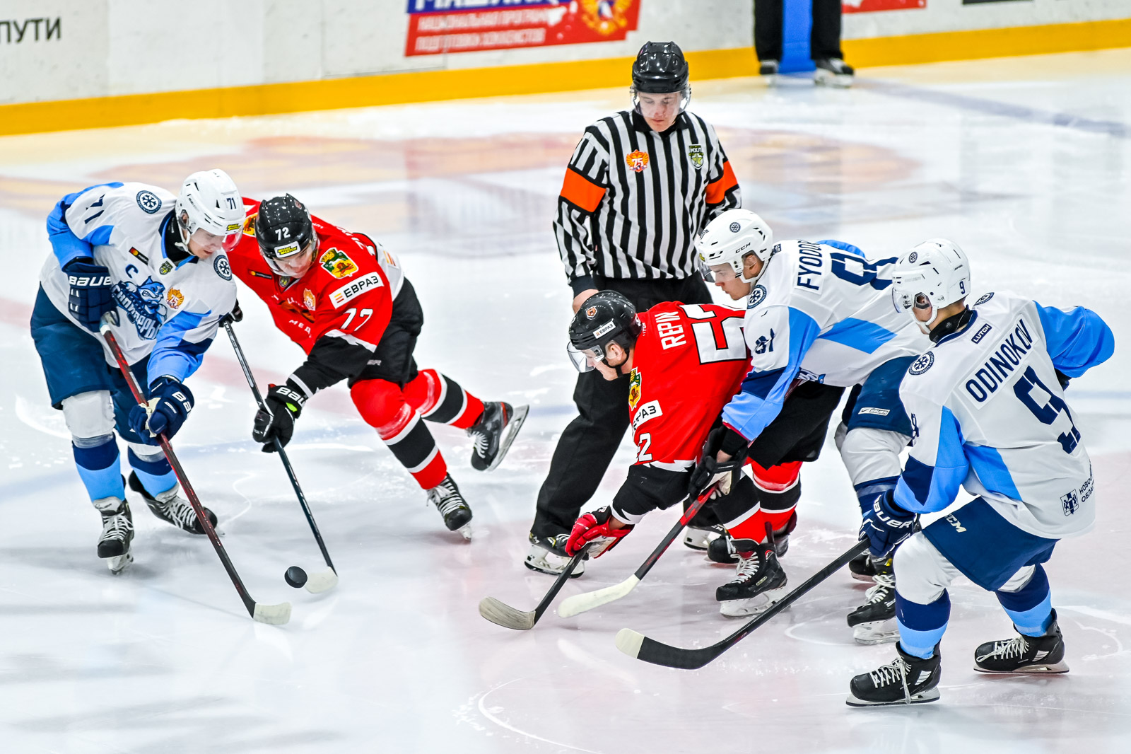 «Кузнецкие Медведи» — «Сибирские Снайперы» — 4:2 (0:1, 2:1, 2:0