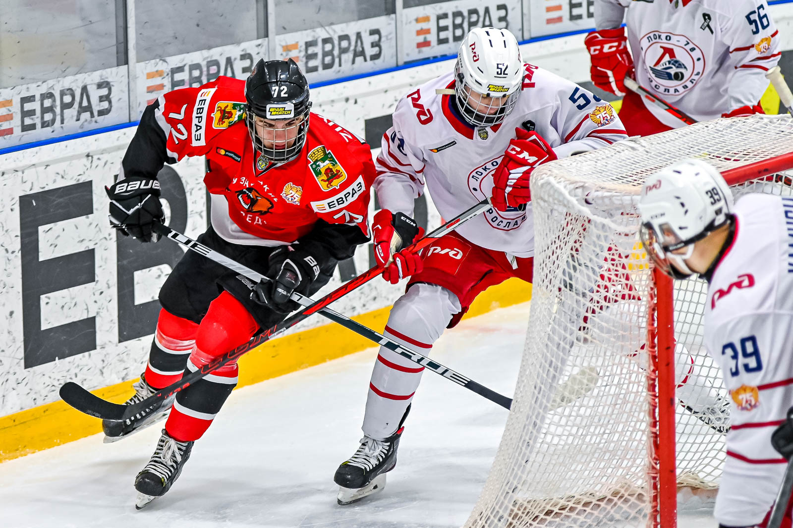 «Кузнецкие Медведи» — «Локо-76» — 3:4 (0:2, 1:2, 2:0)