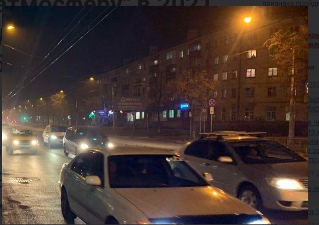 Из Москвы, видать, виднее...