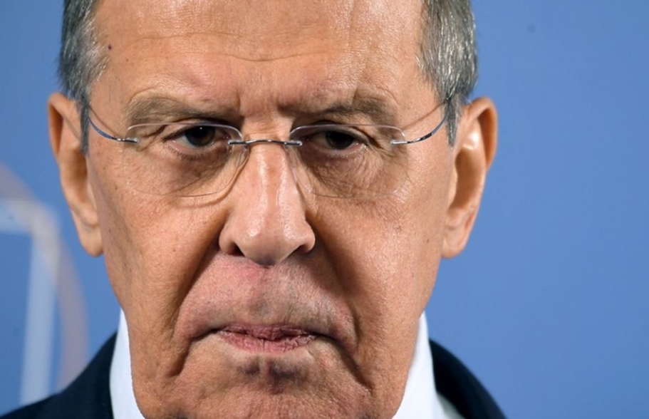 Лавров: Россия не будет подчиняться диктату