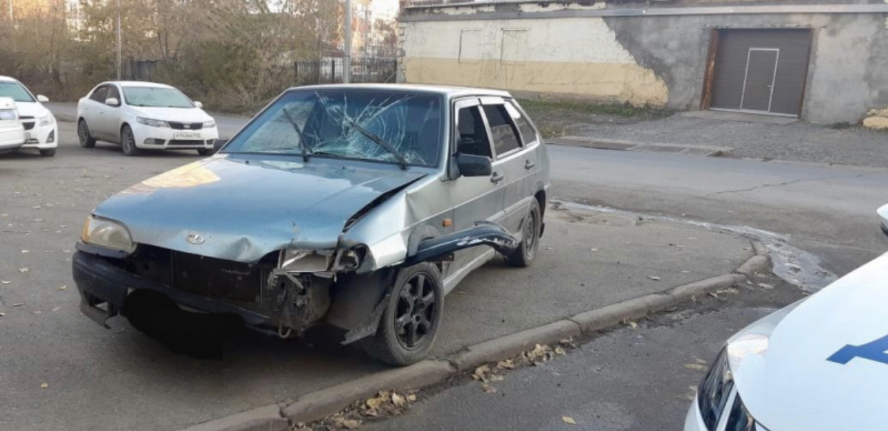 Наехал на пешеходов и сбежал с места ДТП 