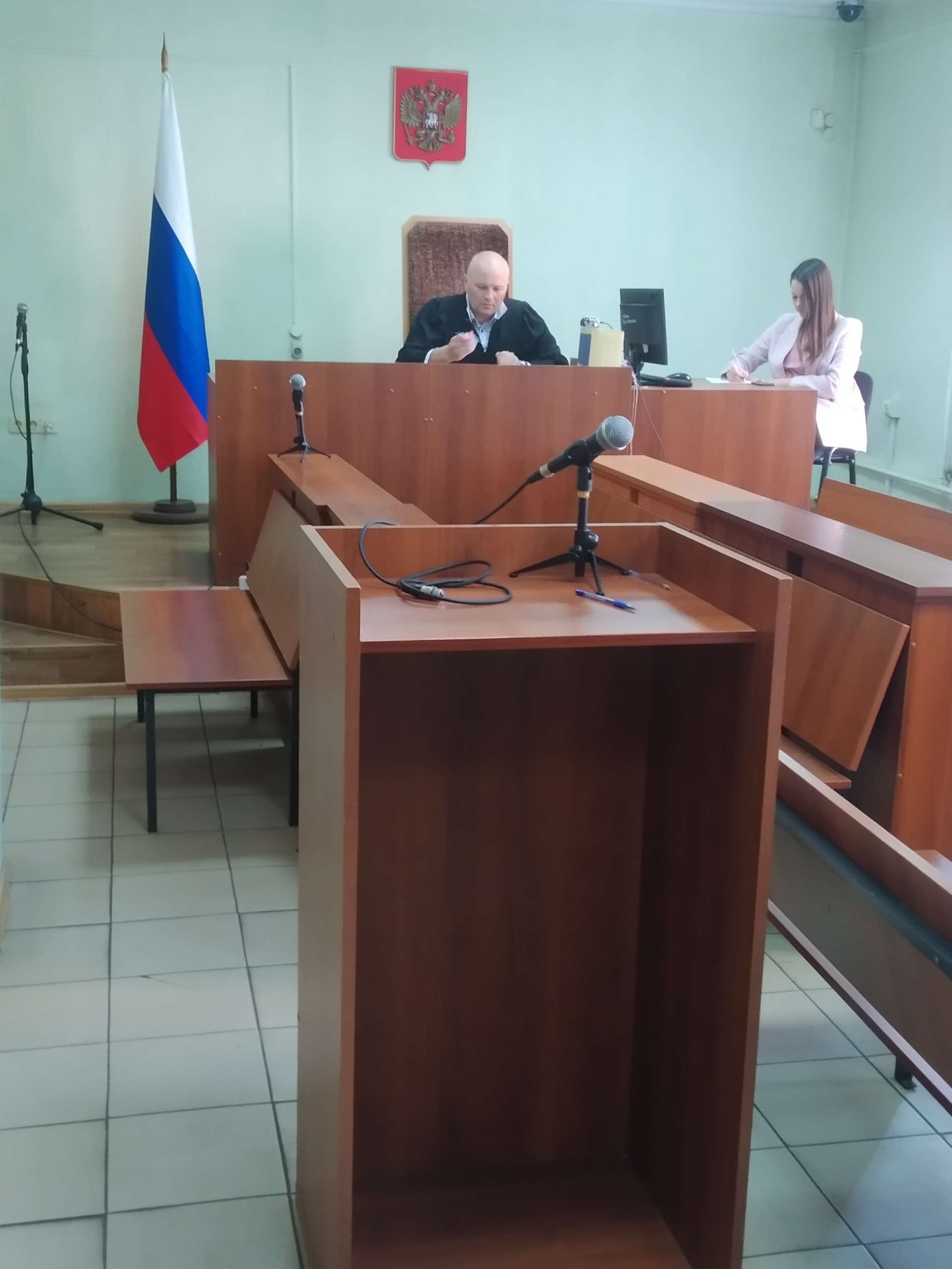 Бывшую сотрудницу поликлиники КМК судят за хищение бюджетных средств