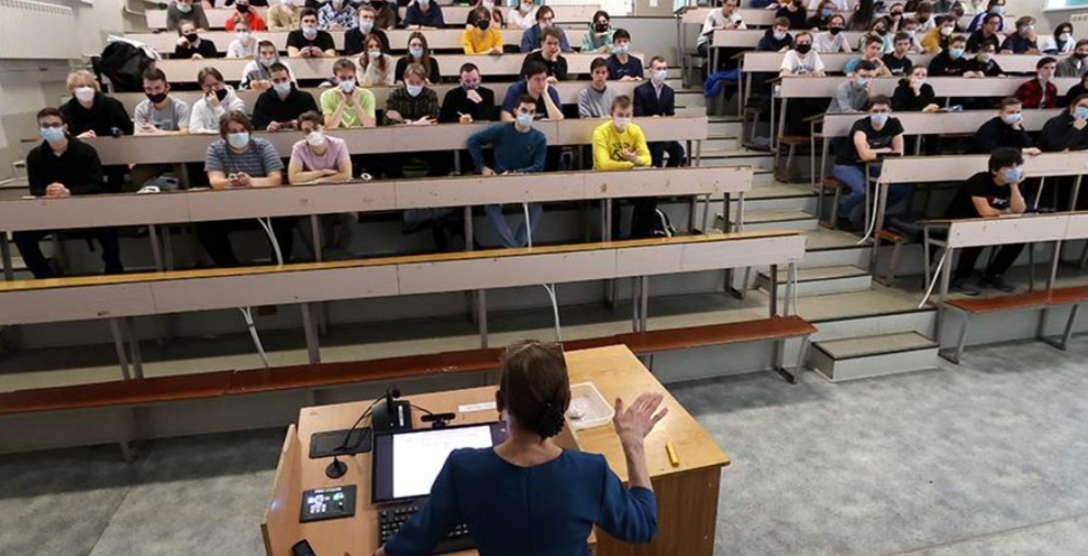 В ГД предложили создать новую систему образования на основе лучших практик