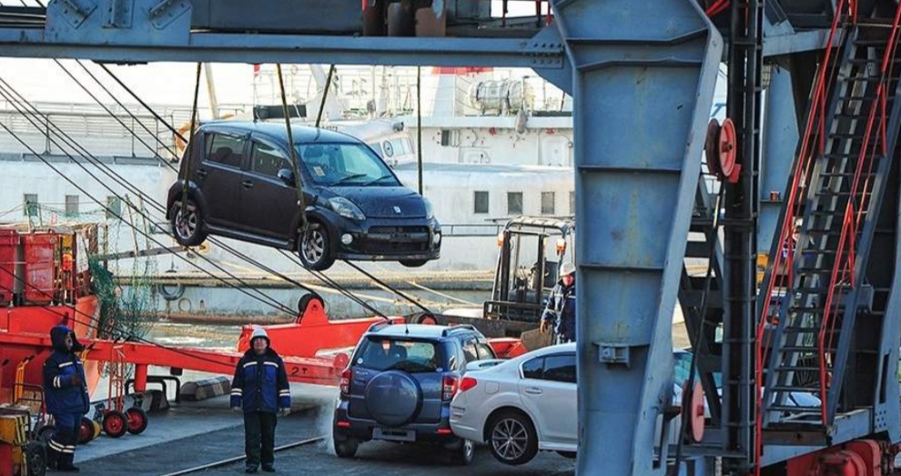 Ввоз машин с пробегом через таможню Владивостока увеличился на 33%