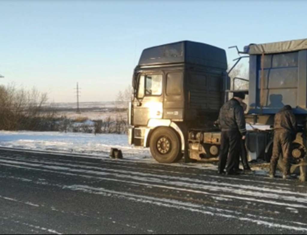 Попал в беду на дороге? Звони в ГИБДД — Новости Новокузнецка сегодня,  новости дня, последние новости