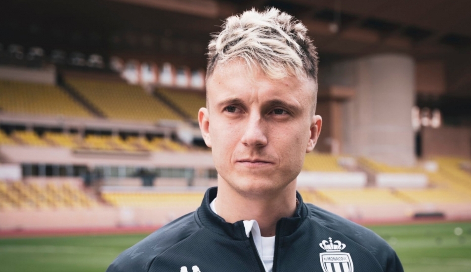 КУЗБАССОВЕЦ СТАЛ САМЫМ ДОРОГИМ ФУТБОЛИСТОМ В РОССИИ