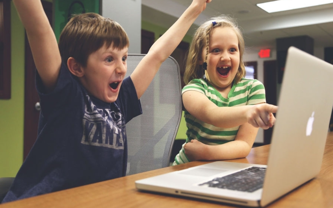 Дача стала самым популярным вариантом для летнего отдыха детей у кузбассовцев