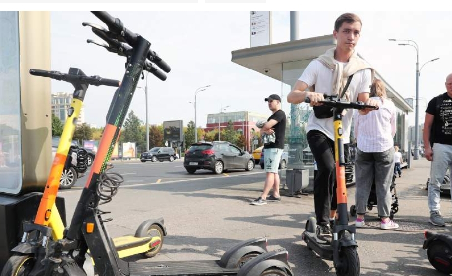 Поворотный момент: в России хотят запретить самокаты на пешеходных улицах