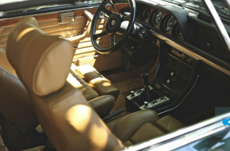 Кузбассовцев просят не бросать маленьких детей на жаре в закрытом авто