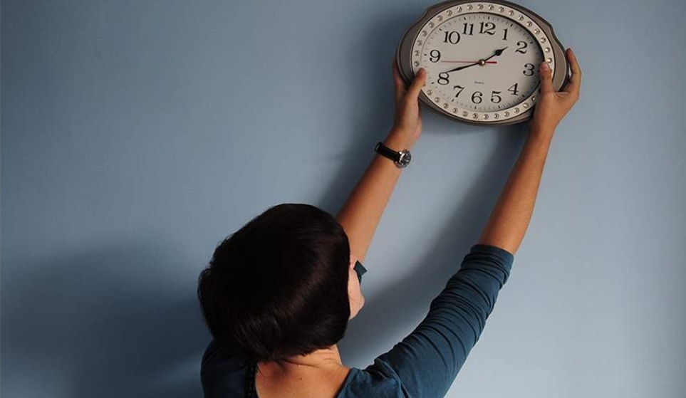 В Госдуму внесли законопроект о возвращении перехода на летнее время