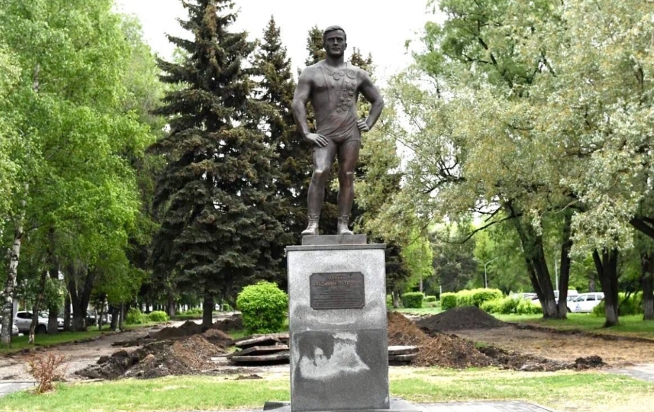 КАКИЕ ПАРКИ И СКВЕРЫ ОТРЕМОНТИРУЮТ В НОВОКУЗНЕЦКЕ