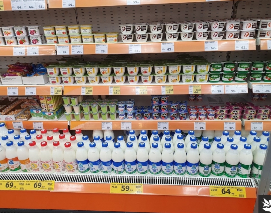 «СКОМОРОШКА» ПРОИЗВОДИТ СВОЮ МОЛОЧНУЮ ПРОДУКЦИЮ ИЗ НЕЛОГИЧНОГО СЫРЬЯ