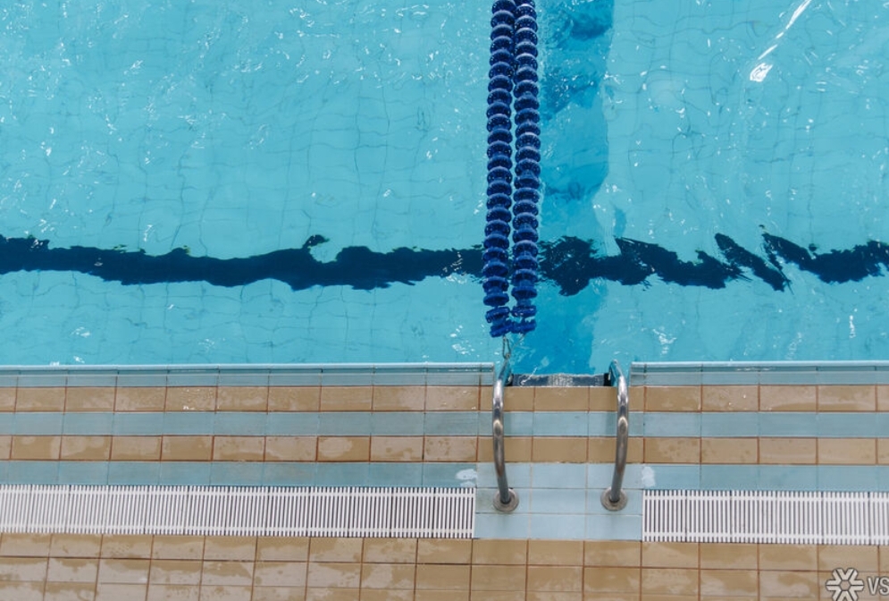 Новокузнечане пожаловались на очереди с ночи для записи в бассейн