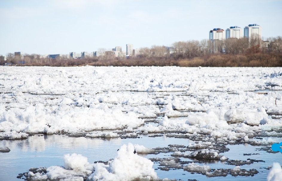 МЧС России сообщило о смерти ребенка из-за тонкого льда