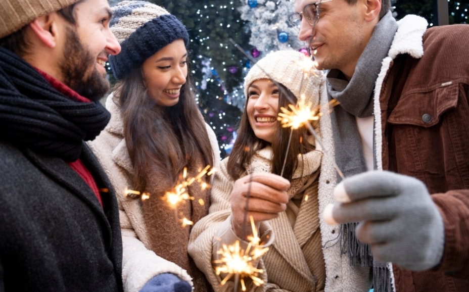 Сибиряки рассказали, где будут праздновать Новый год и сколько потратят на это