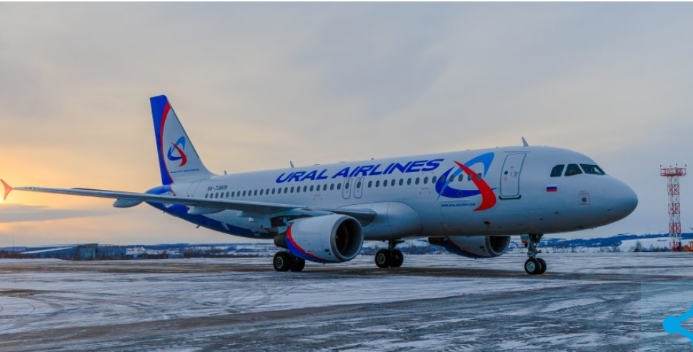 Первый чартерный рейс в Шерегеш встретили в кузбасском аэропорту