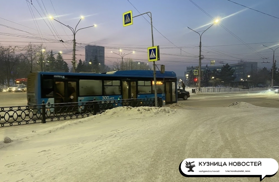 Как будет работать общественный транспорт в новогоднюю  ночь и январские выходные