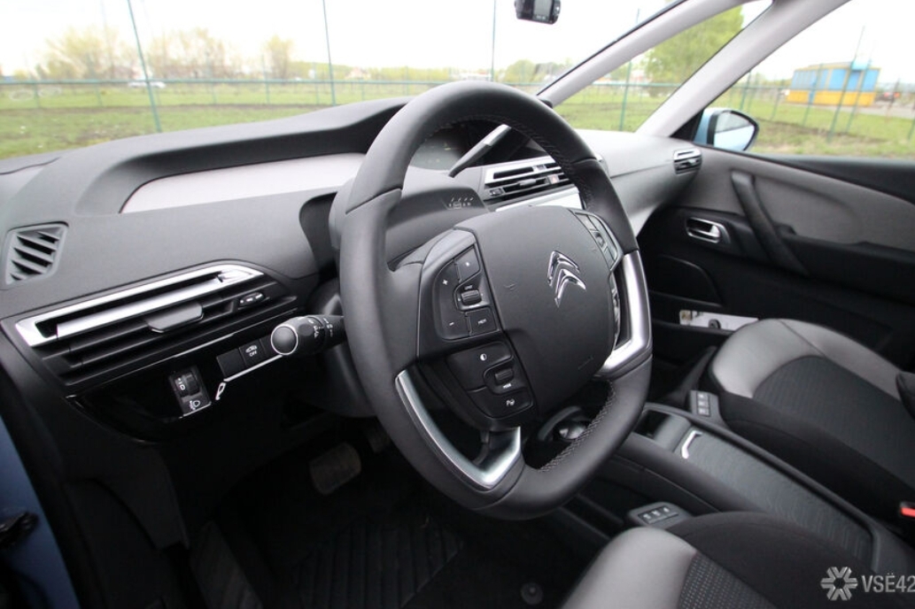 Полиция задержала более 100 нетрезвых водителей в начале новогодних праздников в Кузбассе