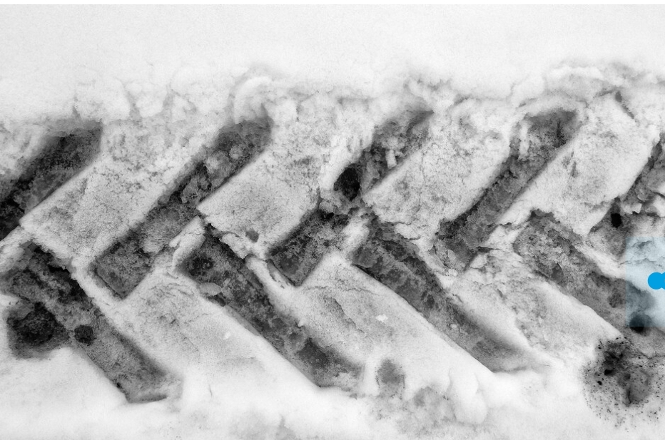 «Открыть двери, отстегнуть ремни и не останавливаться»: водителям Кузбасса напомнили очень важные правила