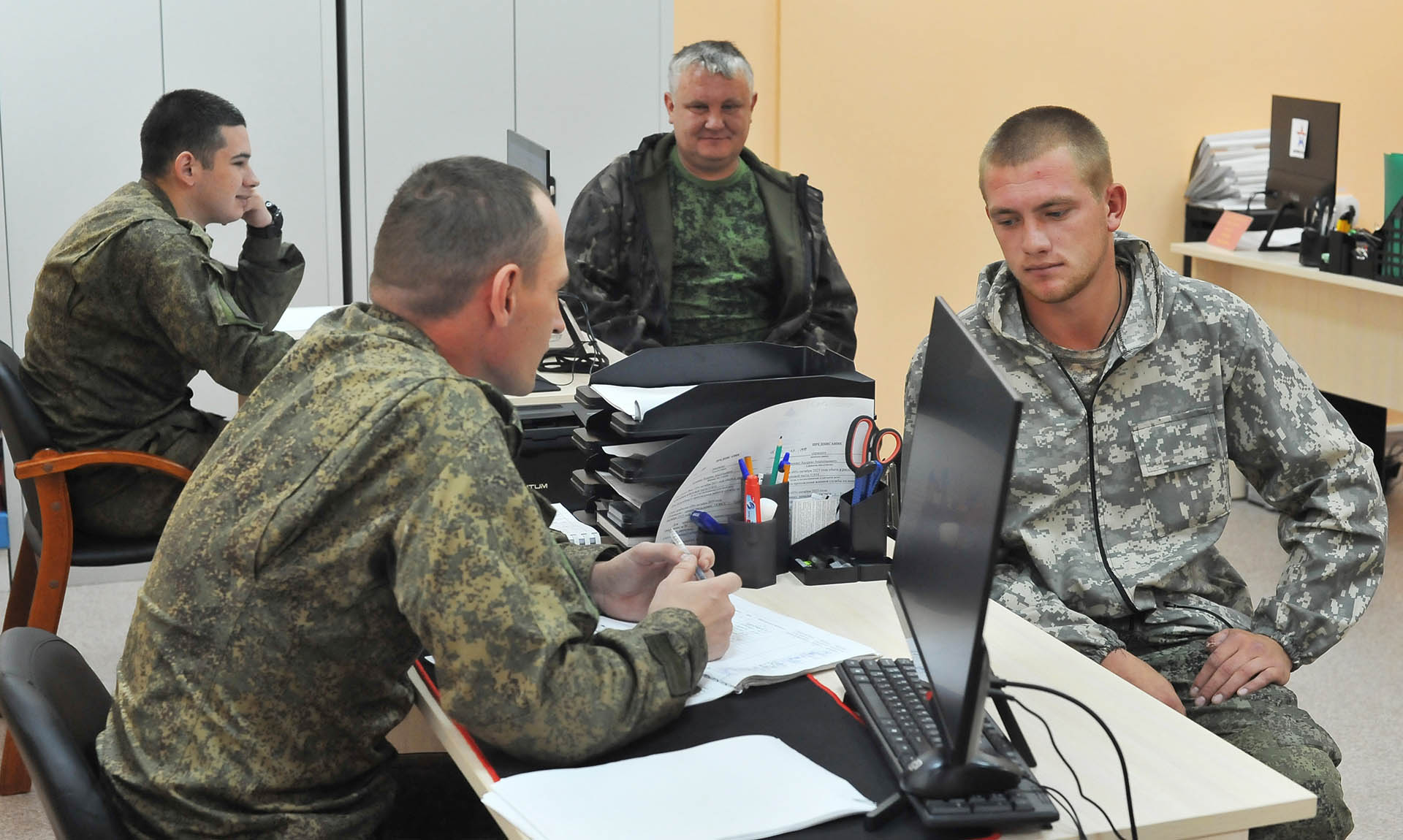 Должен? Иди на СВО!