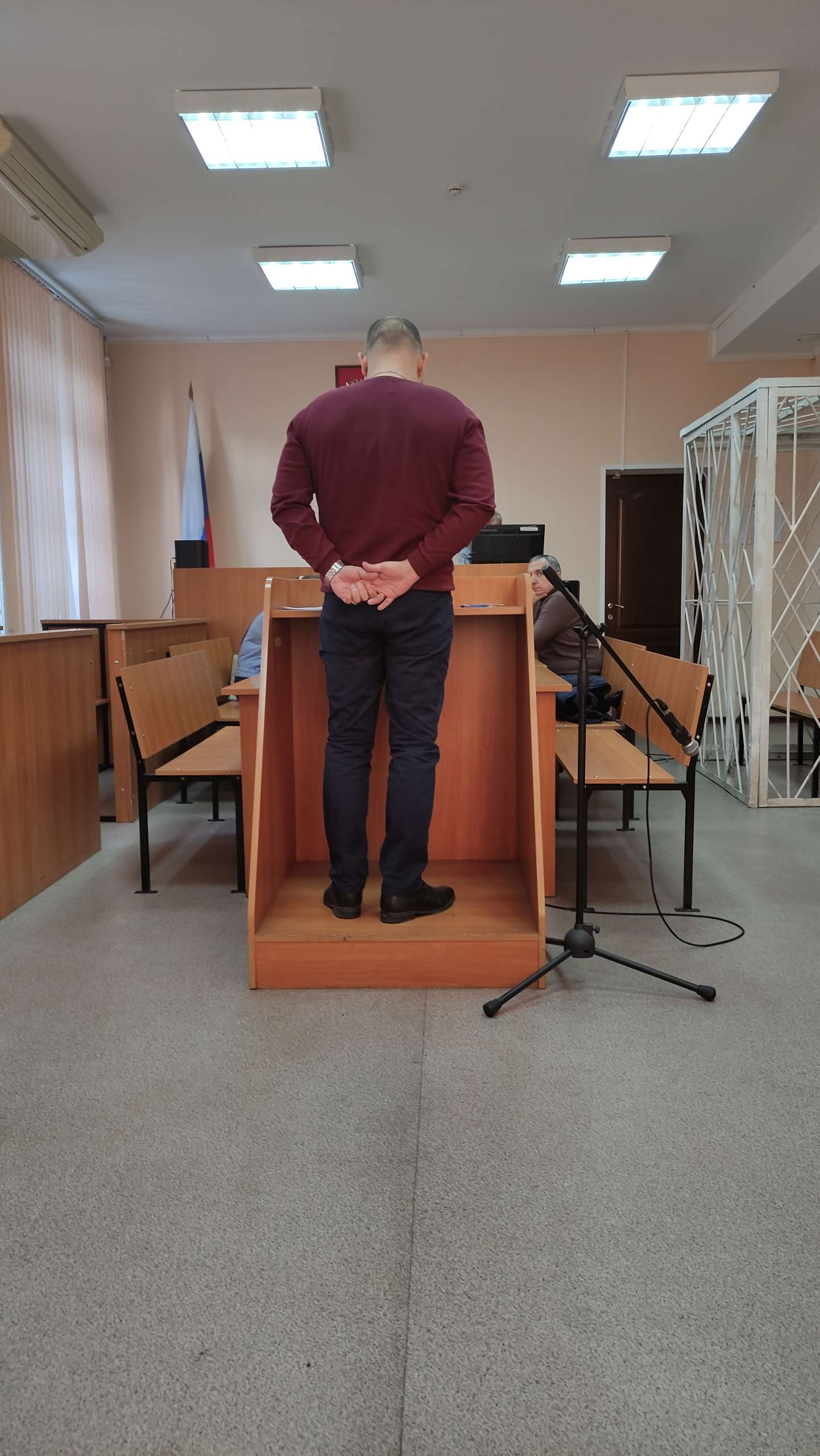 Фемида слепа, особенно если речь идёт о чести мундира