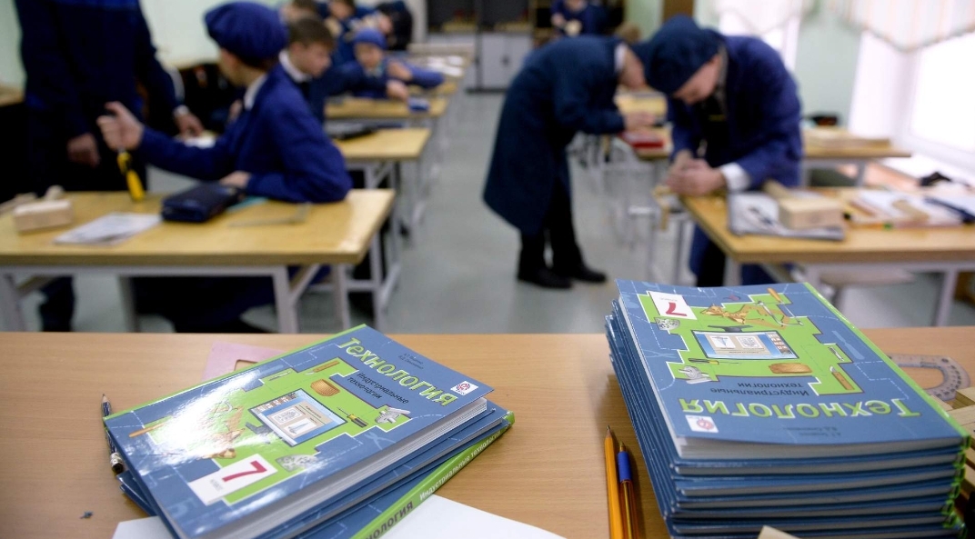 Пять в одном: утверждена программа предмета «труд» для российских школ