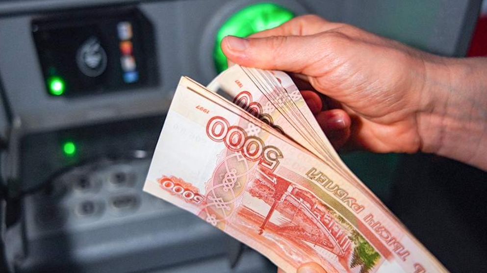 Рубли с плеча: клиенты банков смогли вернуть похищенные мошенниками миллионы