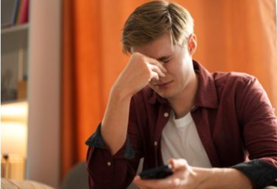 Кузбассовцы активно «спонсируют» плохих людей на сотни миллионов