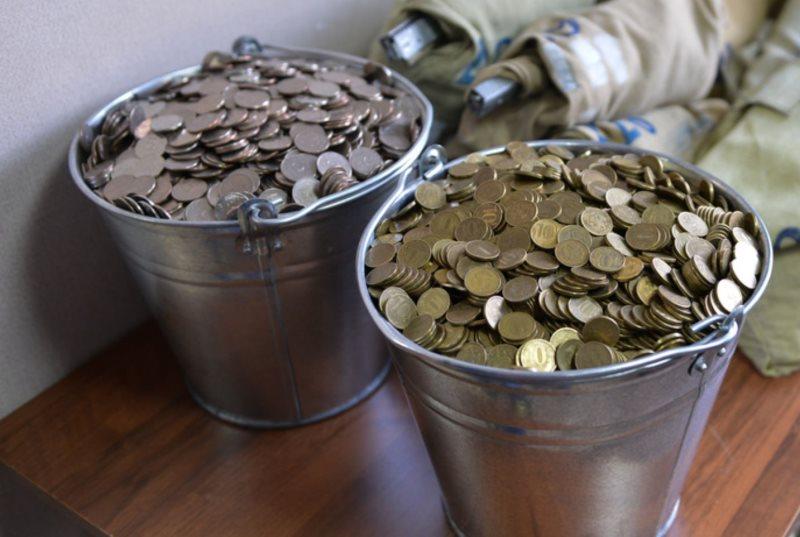 Меняй монеты на купюры